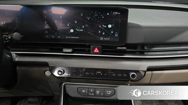 Kia The New Carnival 4th Generation 2024 Черный из Кореи, фото 5