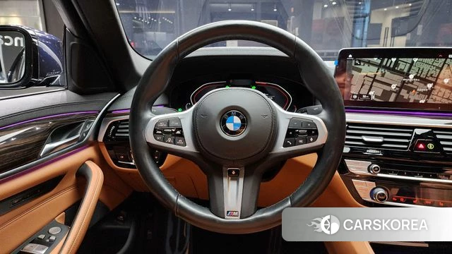BMW 5 Series (G30) 2021 Черный из Кореи, фото 5