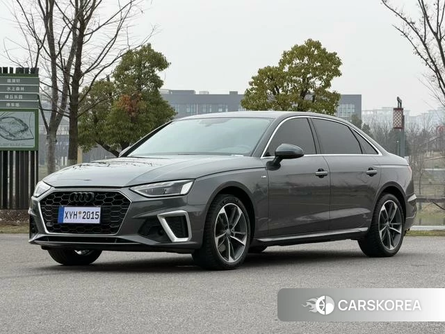 Audi A4L 2021 Темно-серый из Китая, фото 5