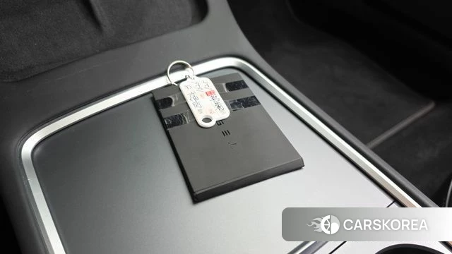 Tesla Model 3 2022 Белый из Кореи, фото 5
