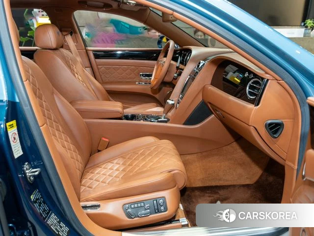 Bentley Flying 2020 Синий из Китая, фото 5