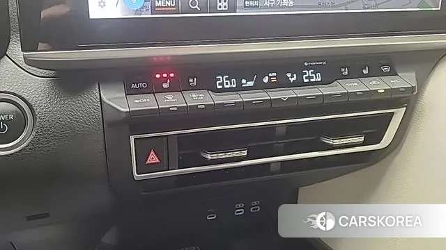 Toyota Camry (XV80) 2025 Серебряный из Кореи, фото 5