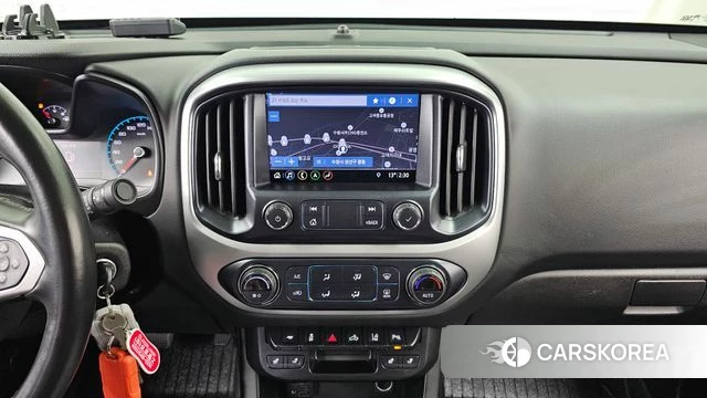 Chevrolet Colorado 2020 Белый из Кореи, фото 5