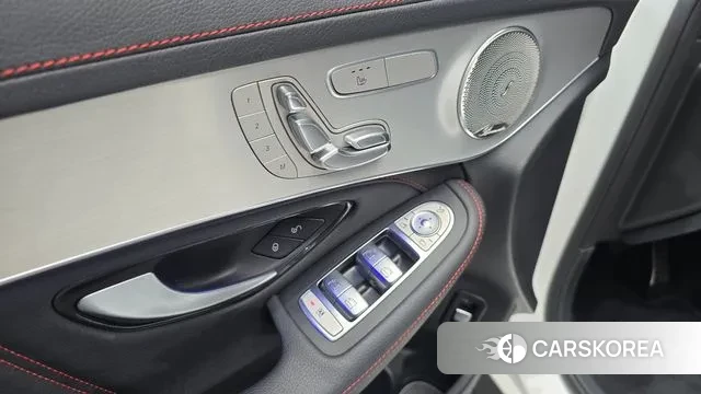 Mercedes-Benz GLC-Class X253 2021 Белый из Кореи, фото 5