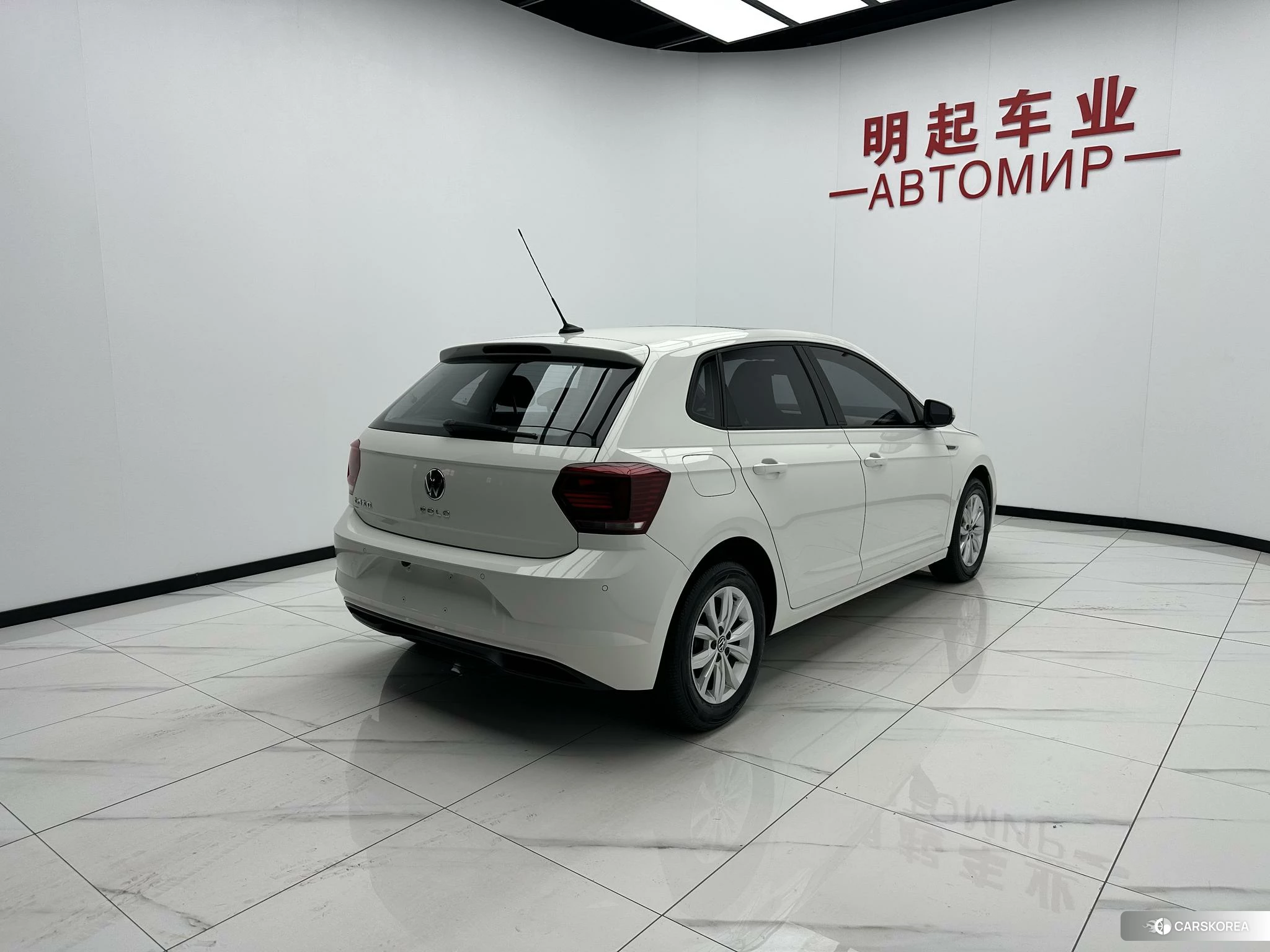 Volkswagen Polo 2021 Белый из Китая, фото 5