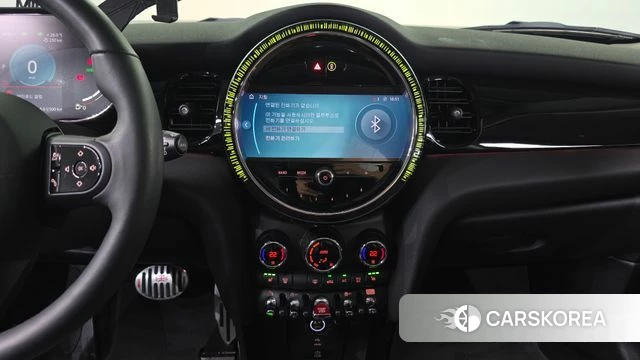 Mini Cooper 2023 Черный из Кореи, фото 5