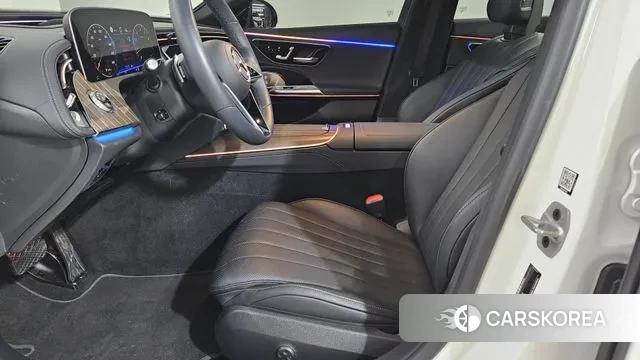 Mercedes-Benz E-Class W214 2024 Белый из Кореи, фото 5