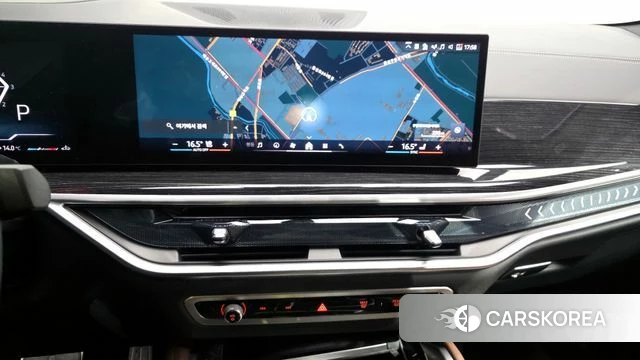 BMW X6 (G06) 2025 Черный из Кореи, фото 5