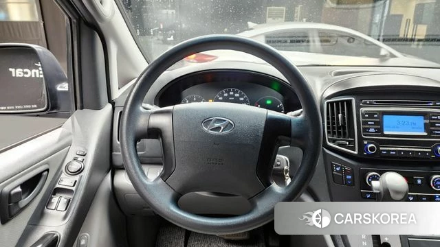 Hyundai The New Grand Starex 2018 Черный из Кореи, фото 5