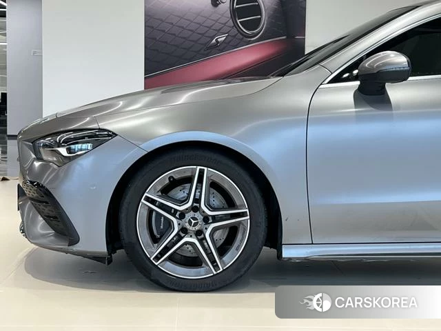 Mercedes-Benz CLA (import) 2024 Серебристо-серый из Китая, фото 5
