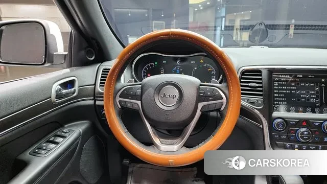 Jeep Grand Cherokee 2018 Белый из Кореи, фото 5