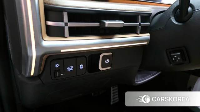 Hyundai Santa Fe (MX5) 2023 Белый из Кореи, фото 5