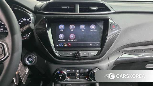 Chevrolet (GM Daewoo) Trailblazer 2022 Белый из Кореи, фото 5