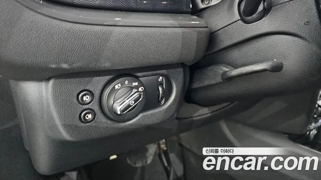 Mini Cooper Clubman id 2705947 из Кореи 5