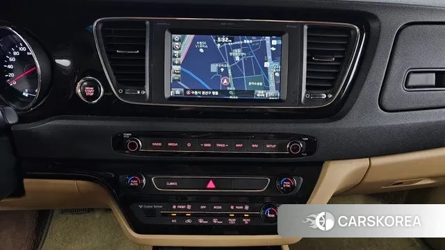 Kia The New Carnival 2019 Черный из Кореи, фото 5