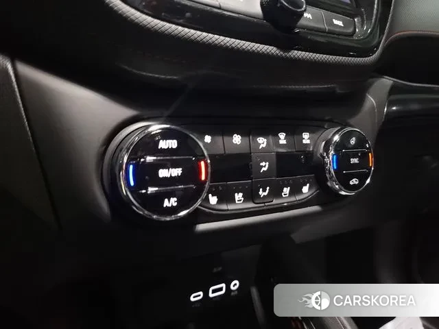 Chevrolet (GM Daewoo) Trailblazer 2023 Белый из Кореи, фото 5