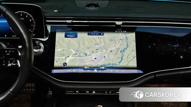 Mercedes-Benz E-Class W214 2024 Белый из Кореи, фото 5