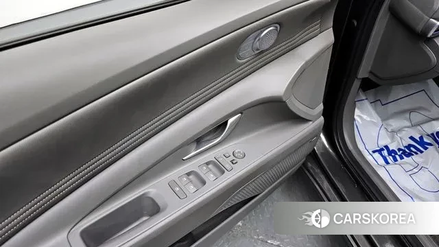 Hyundai The New Avante (CN7) 2023 Серый из Кореи, фото 5