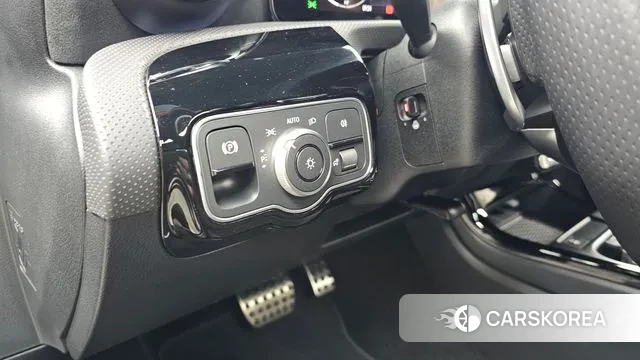 Mercedes-Benz A-Class W177 2024 Черный из Кореи, фото 5