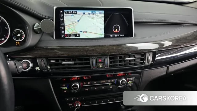 BMW X6 (F16) 2018 Белый из Кореи, фото 5