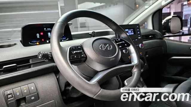 Hyundai Staria 2023 Белый из Кореи, фото 5