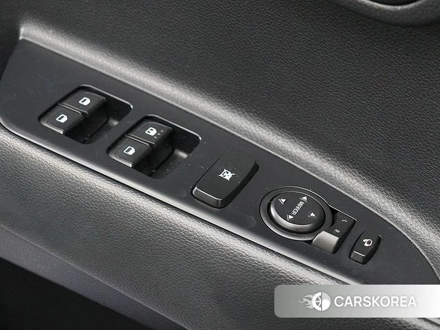 Kia Stonic 2020 Белый из Кореи, фото 5