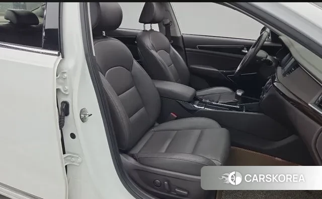 Kia Come New K7 2018 Белый из Кореи, фото 5