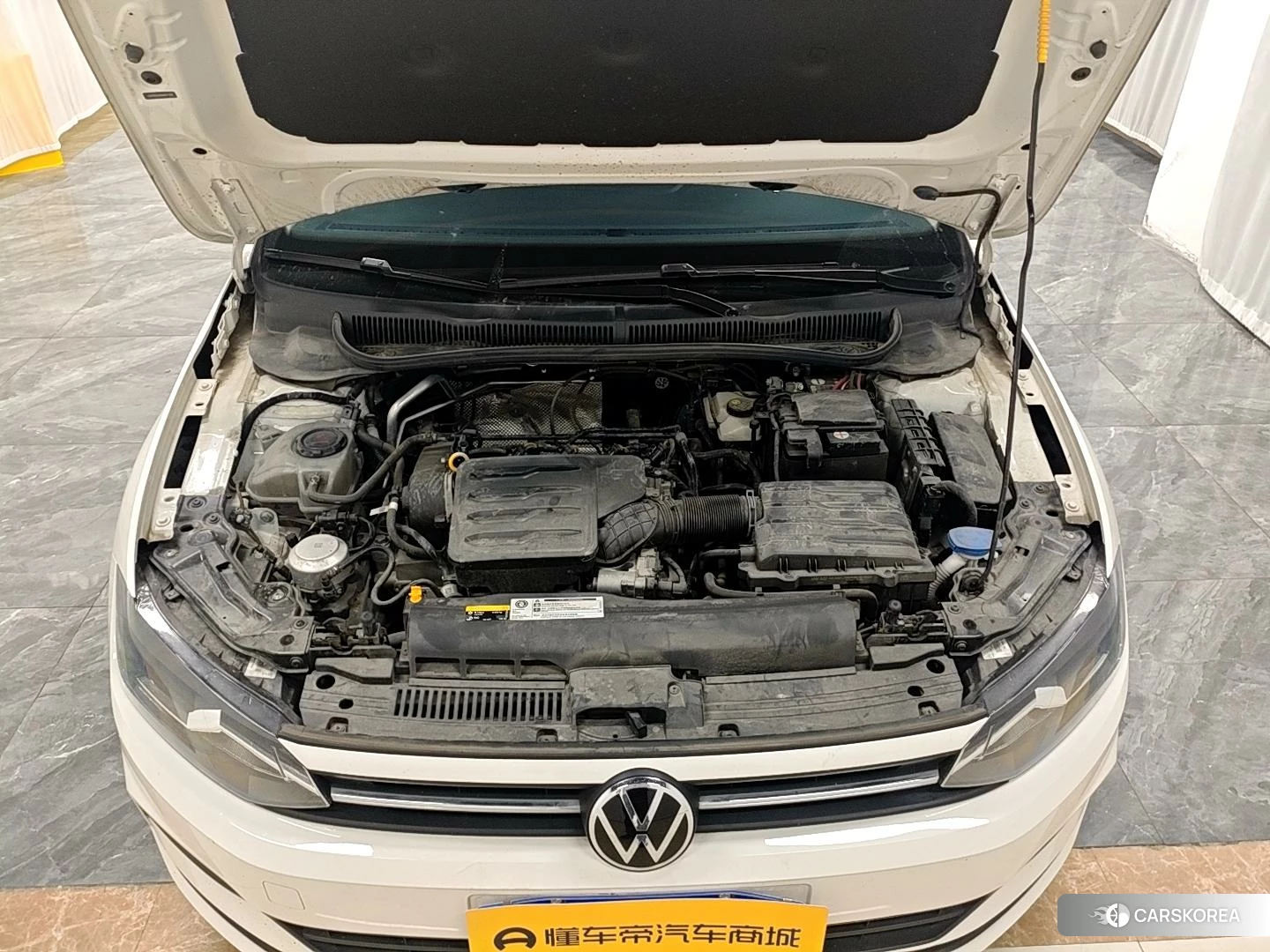 Volkswagen Polo 2021 Белый из Китая, фото 5
