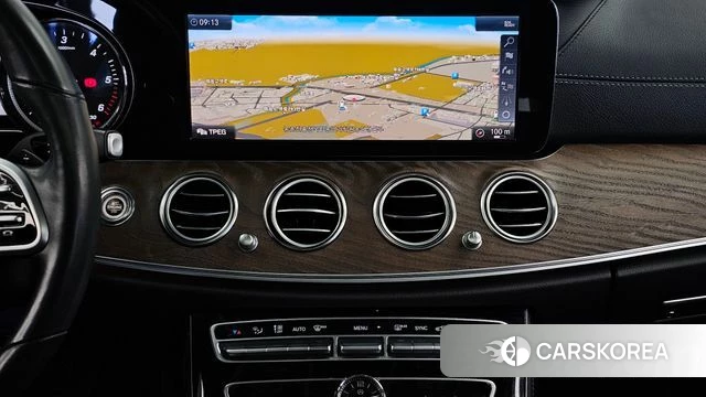 Mercedes-Benz E-Class W213 2019 Черный из Кореи, фото 5