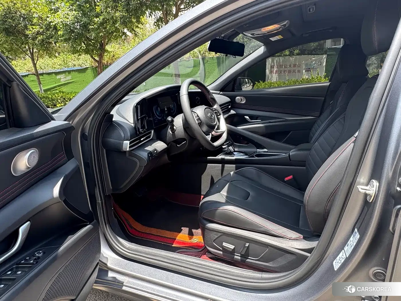 Hyundai Elantra 2022 Silver/gray из Китая, фото 5