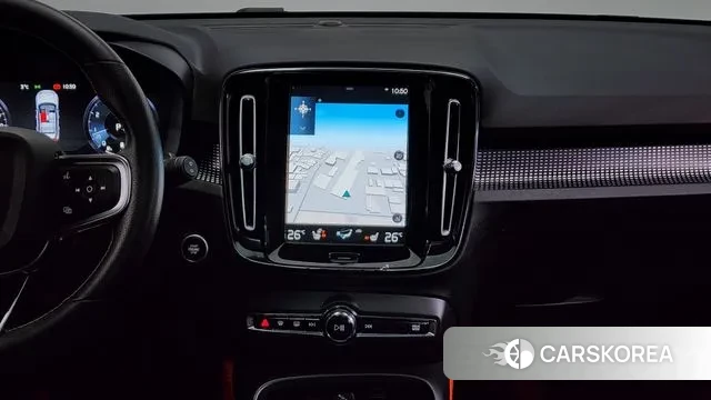 Volvo XC40 2021 Белый из Кореи, фото 5