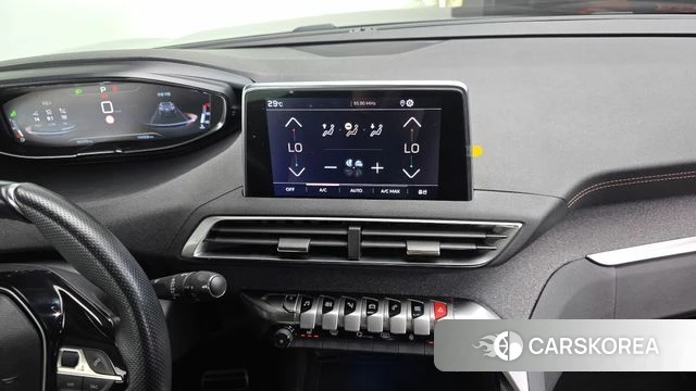 Peugeot 3008 second generation 2019 Черный из Кореи, фото 5