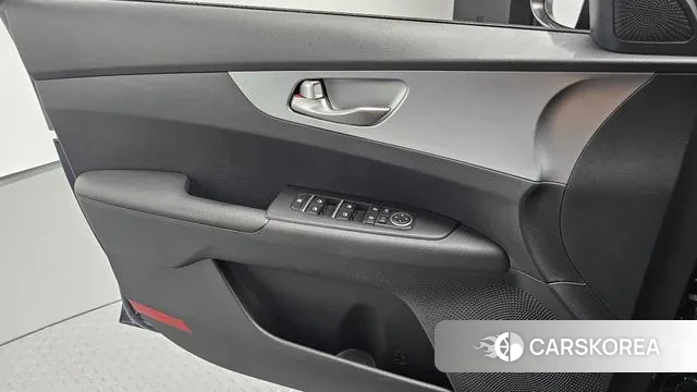 Kia The New K3 2nd generation 2021 Синий из Кореи, фото 5