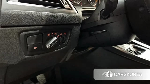 BMW 1 Series (F20) 2018 Белый из Кореи, фото 5