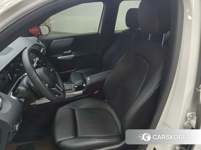 Mercedes-Benz GLB 2021 Белый из Китая, фото 5