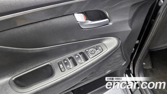 Hyundai The New Santa Fe 2023 Черный из Кореи, фото 5