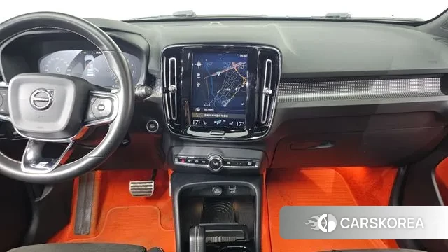 Volvo XC40 2018 Черный из Кореи, фото 5