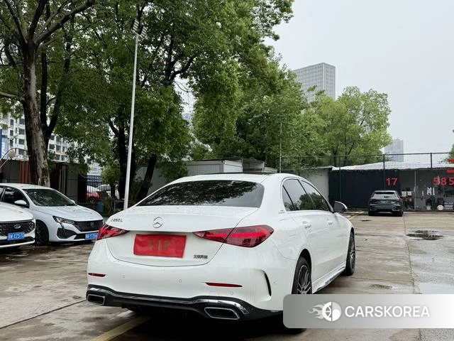 Mercedes-Benz Class C 2025 Белый из Китая, фото 5
