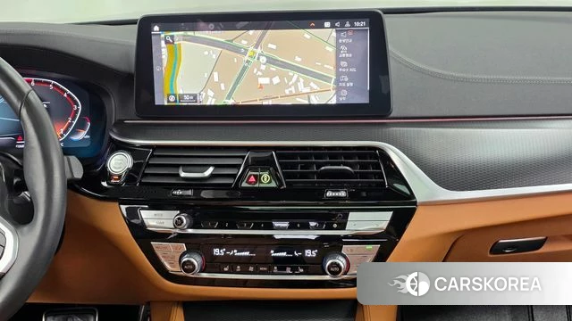 BMW 5 Series (G30) 2023 Серый из Кореи, фото 5