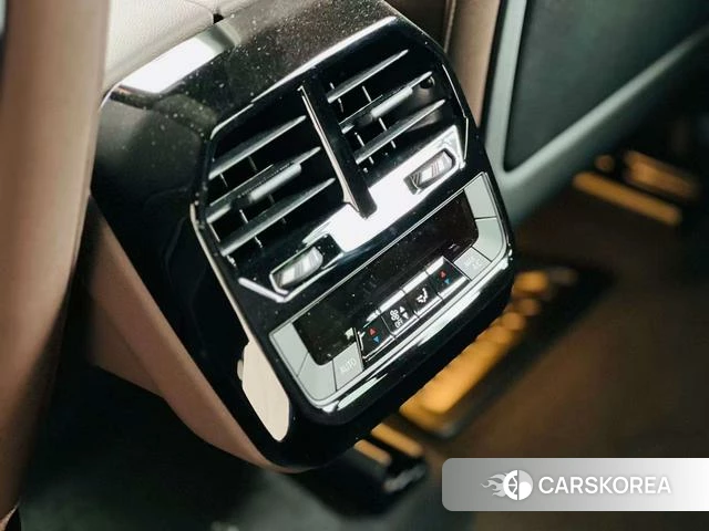 BMW iX 2023 Черный из Китая, фото 5