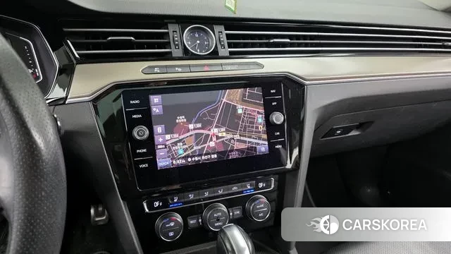 Volkswagen Arteon 2020 Белый из Кореи, фото 5