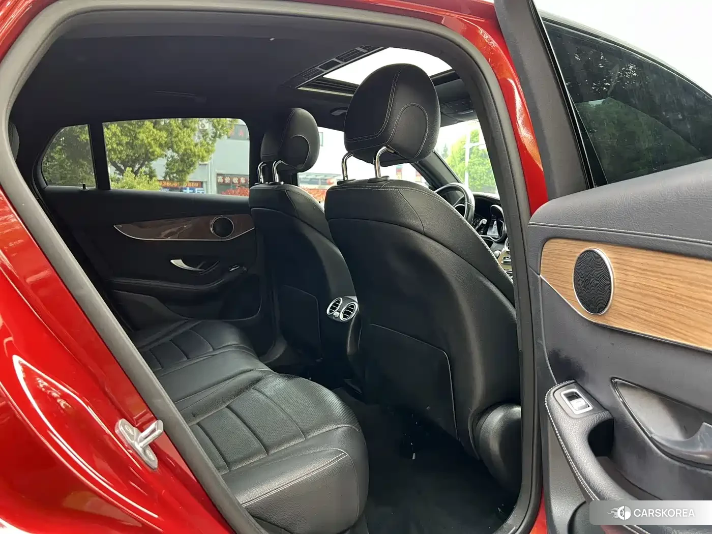 Mercedes-Benz GLC 2019 Red/purple из Китая, фото 5