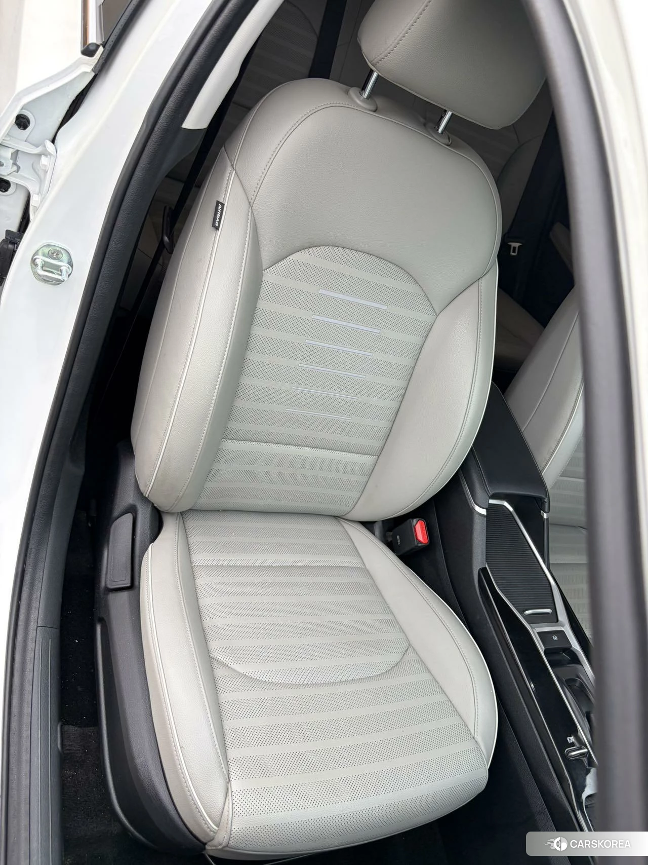 Kia K3 2023 Белый из Китая, фото 5