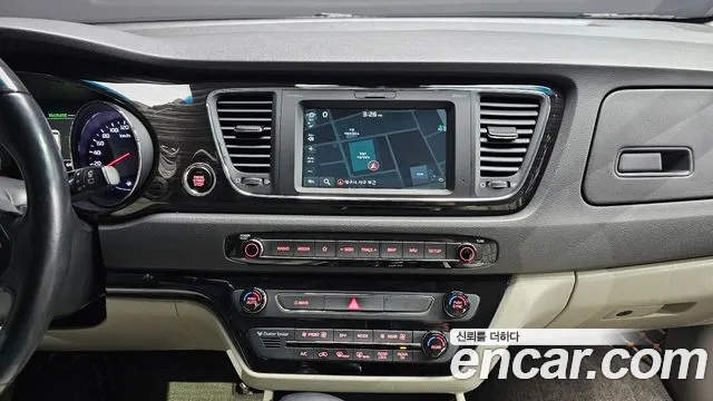 Kia The New Carnival id 2448559 из Кореи 5