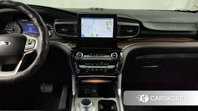 Ford Explorer 6th Generation 2022 Белый из Кореи, фото 5