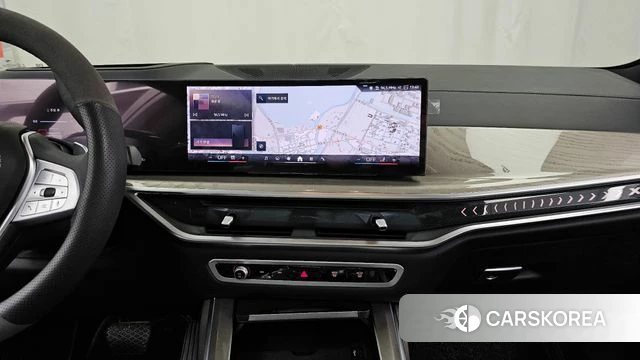 BMW X7 (G07) 2024 Белый из Кореи, фото 5