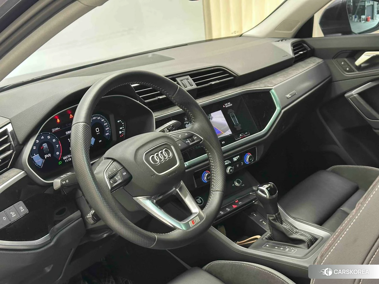 Audi Q3 Sportback 2020 Темно-серый из Китая, фото 5