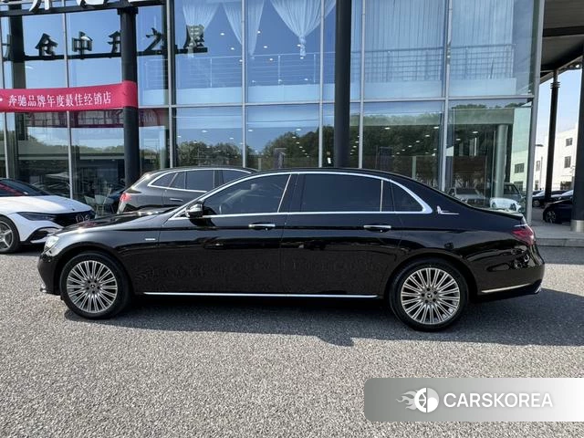 Mercedes-Benz E-class 2023 Черный из Китая, фото 5