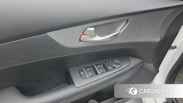 Kia Come New K3 2019 Белый из Кореи, фото 5