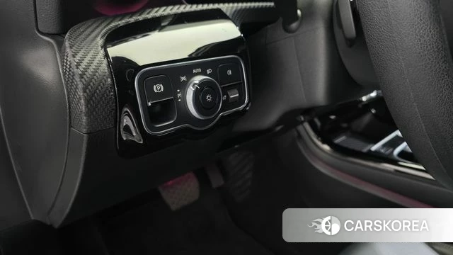 Mercedes-Benz A-Class W177 2020 Белый из Кореи, фото 5
